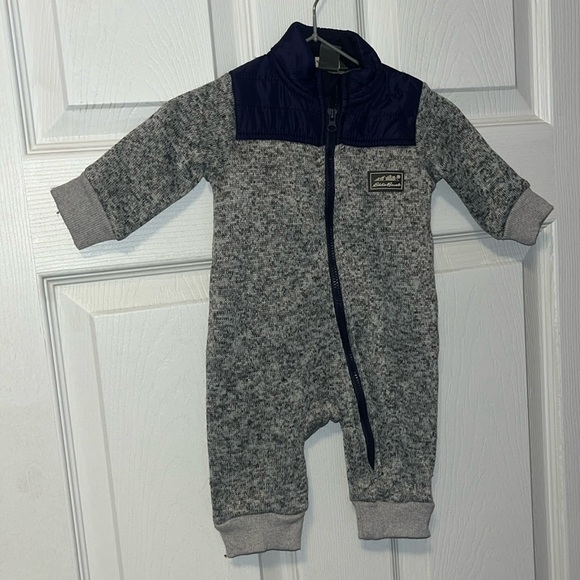 Fall one piece - Picture 1 of 3